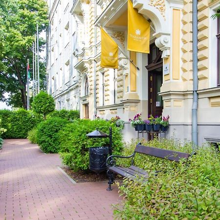 Boutique Elizabeth Apartment Рига Экстерьер фото