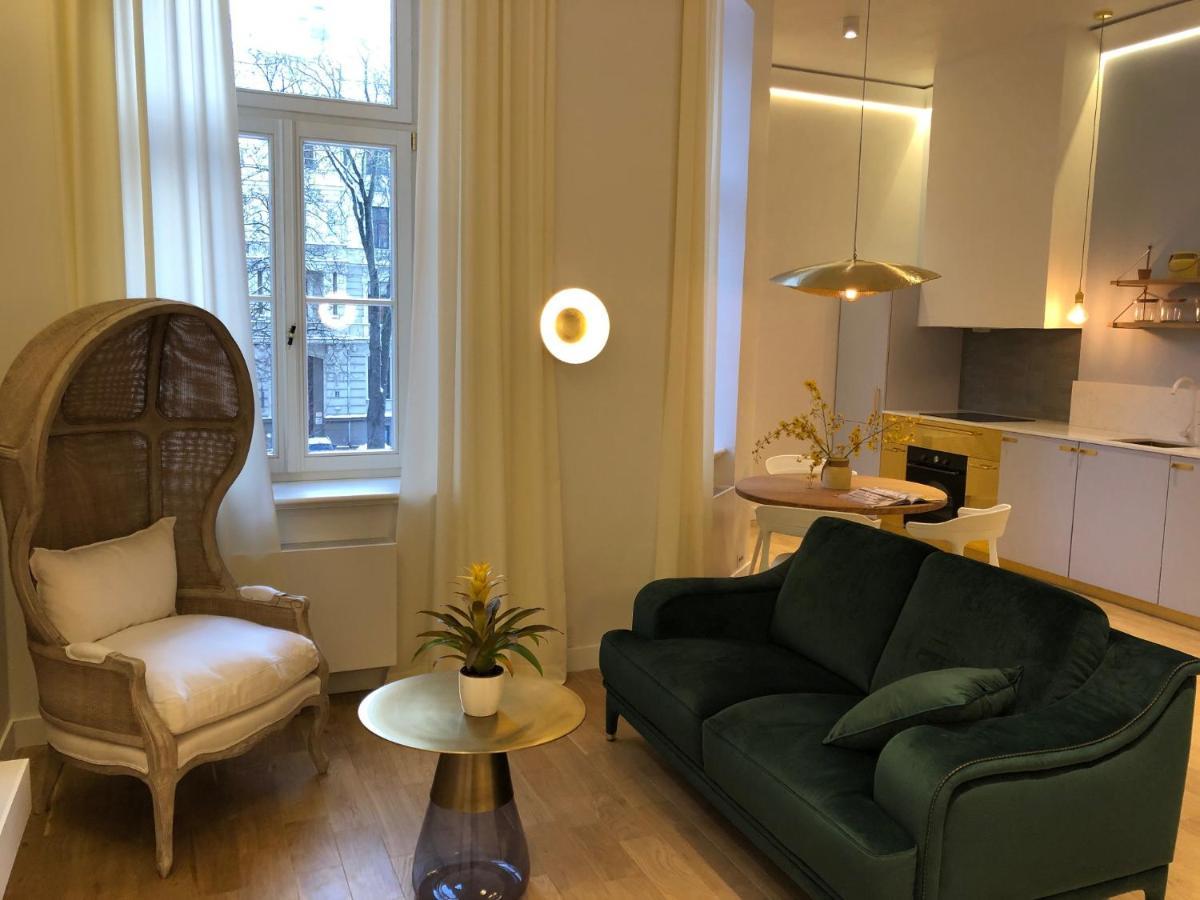 Boutique Elizabeth Apartment Рига Экстерьер фото